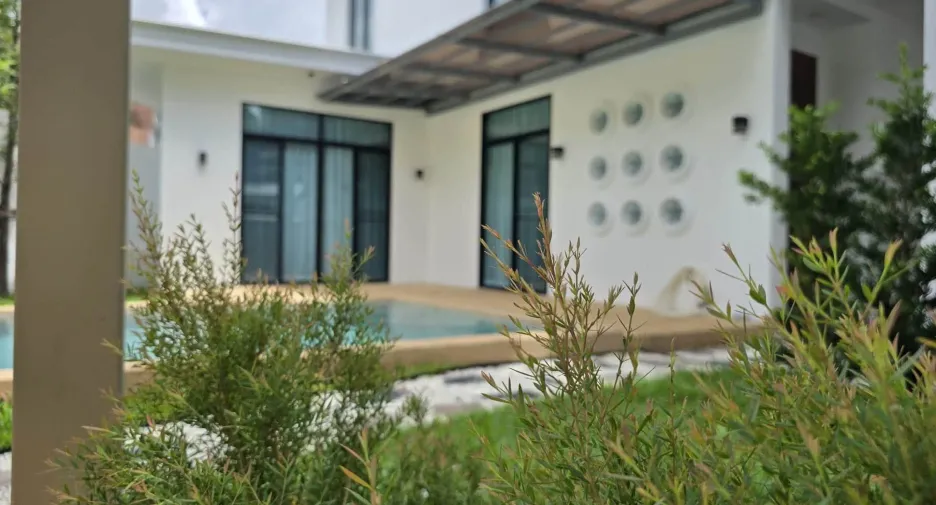 Haus zur Miete mit 3 Zimmer in Mueang Phuket, Phuket