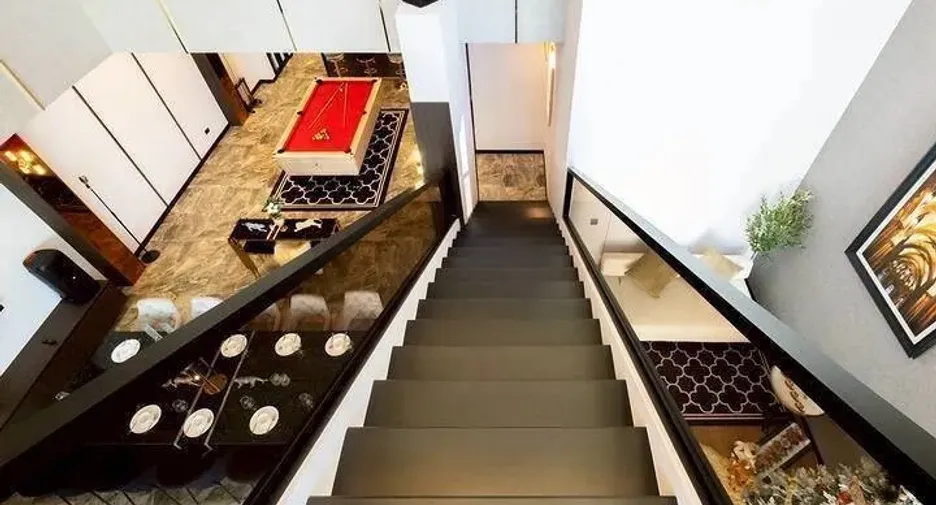For sale 5 bedrooms villa in Mueang Chiang Mai, Chiang Mai