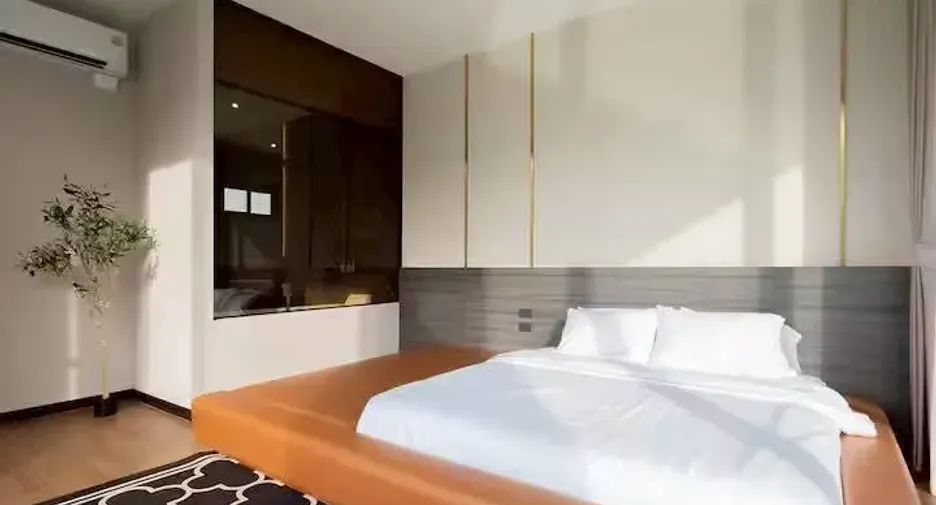For sale 5 bedrooms villa in Mueang Chiang Mai, Chiang Mai