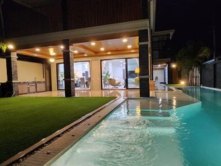 出售 5 卧室 别墅 在 Bang Lamung, Chon Buri