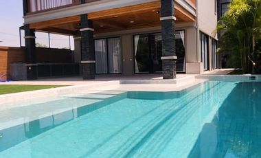 For sale 4 bedrooms villa in Bang Lamung, Chonburi