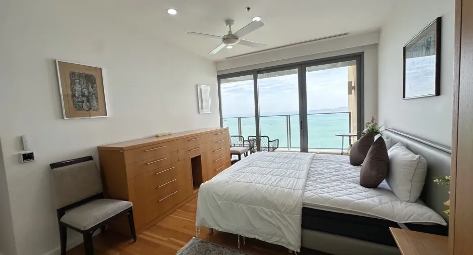 For rent 1 bed condo in Bang Lamung, Chonburi