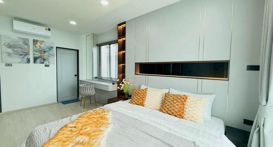 For rent 5 bedrooms house in Jomtien, Pattaya