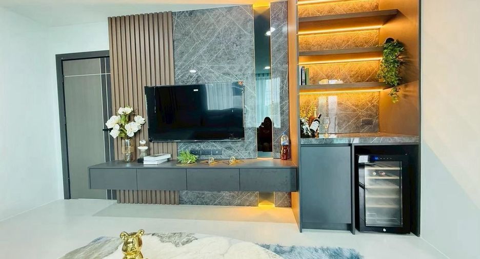 For rent 5 bedrooms house in Jomtien, Pattaya