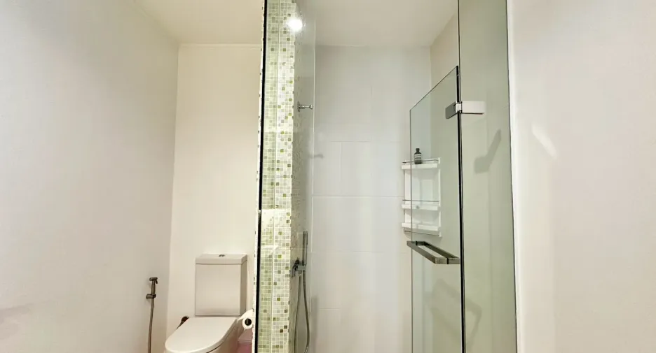 For rent 3 bedrooms condo in Bang Lamung, Chonburi