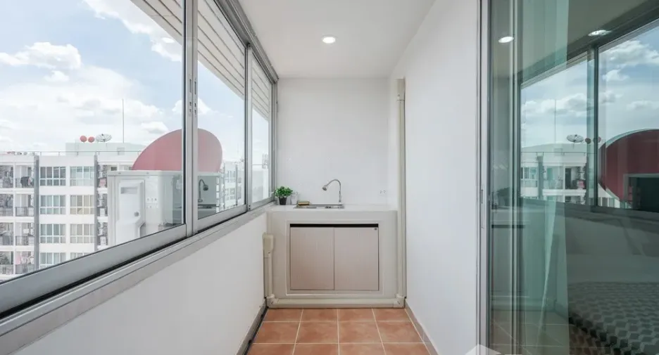 For sale studio condo in Bang Khen, Bangkok