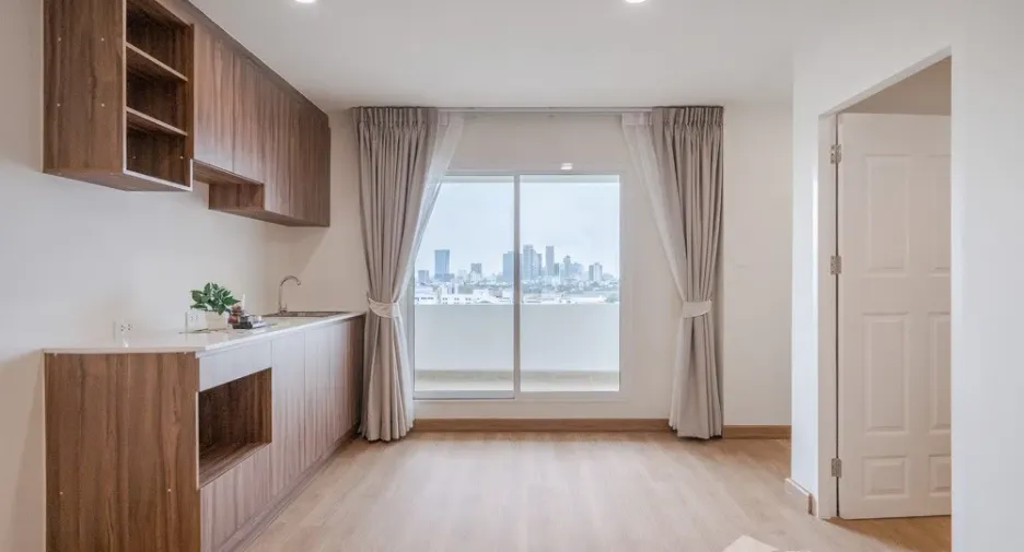 À vendre 2 chambres condo à Din Daeng, Bangkok