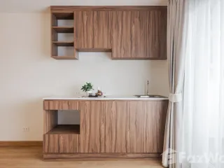 À vendre 2 chambres condo à Din Daeng, Bangkok