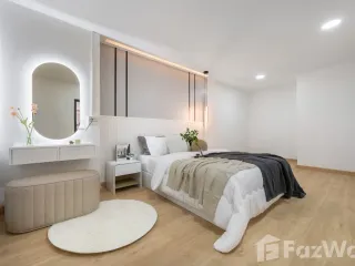 À vendre 2 chambres condo à Din Daeng, Bangkok