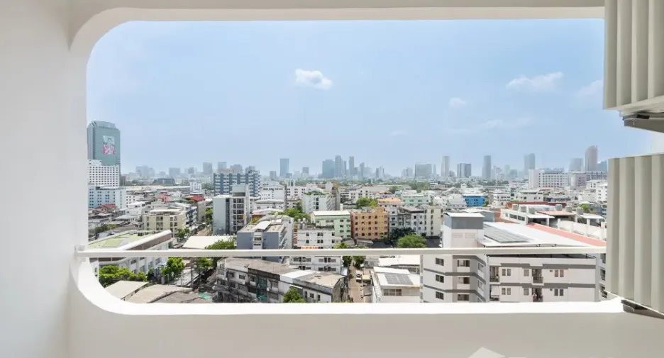 À vendre 2 chambres condo à Din Daeng, Bangkok