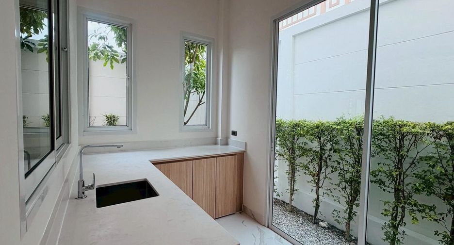 出租 3 卧室 独立屋 在 Bang Lamung, Chon Buri