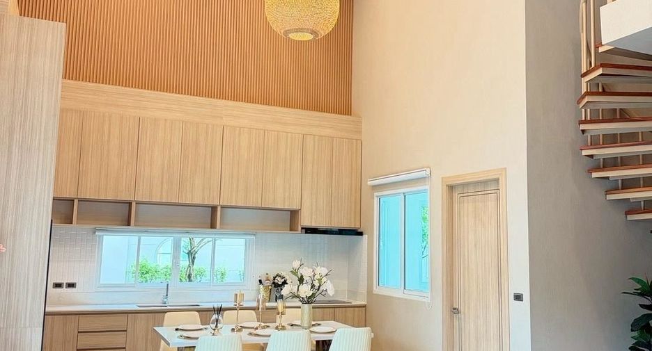 出租 3 卧室 独立屋 在 Bang Lamung, Chon Buri