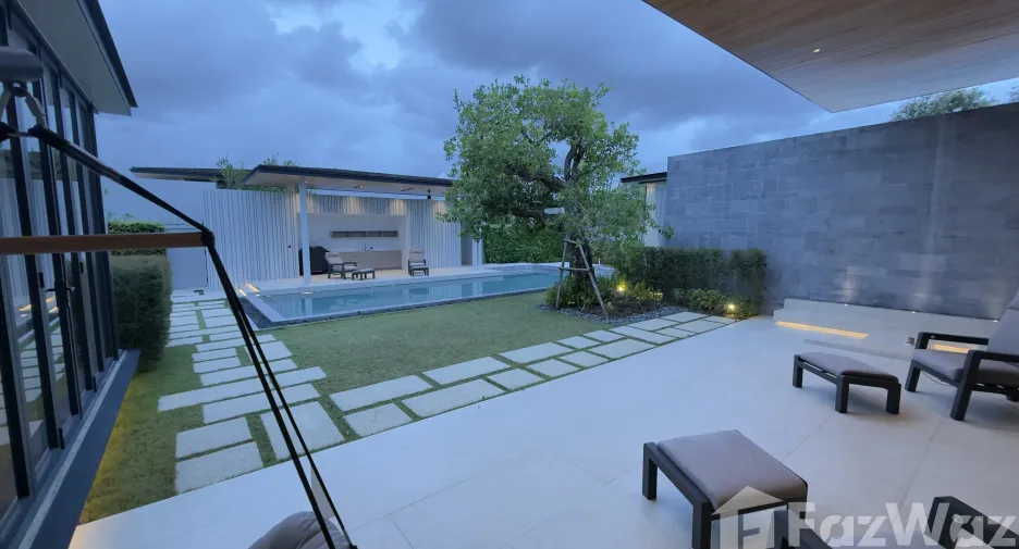 For rent 4 bedrooms villa in Thalang, Phuket