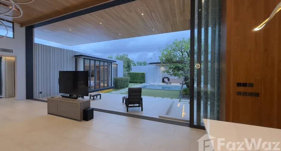 For rent 4 bedrooms villa in Thalang, Phuket