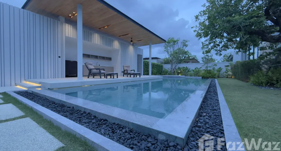For rent 4 bedrooms villa in Thalang, Phuket