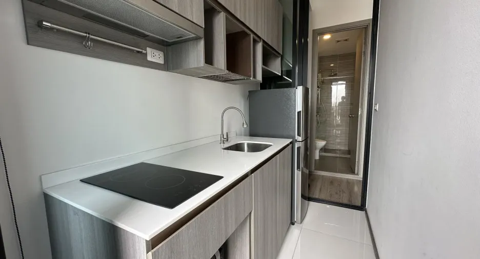 For sale studio condo in Watthana, Bangkok