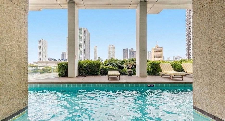 For sale studio condo in Khlong San, Bangkok