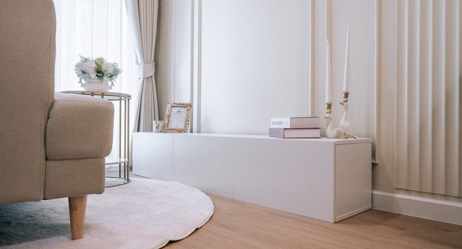 For sale studio condo in Yan Nawa, Bangkok