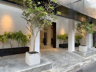 For sale 31 bedrooms hotel in Bang Rak, Bangkok
