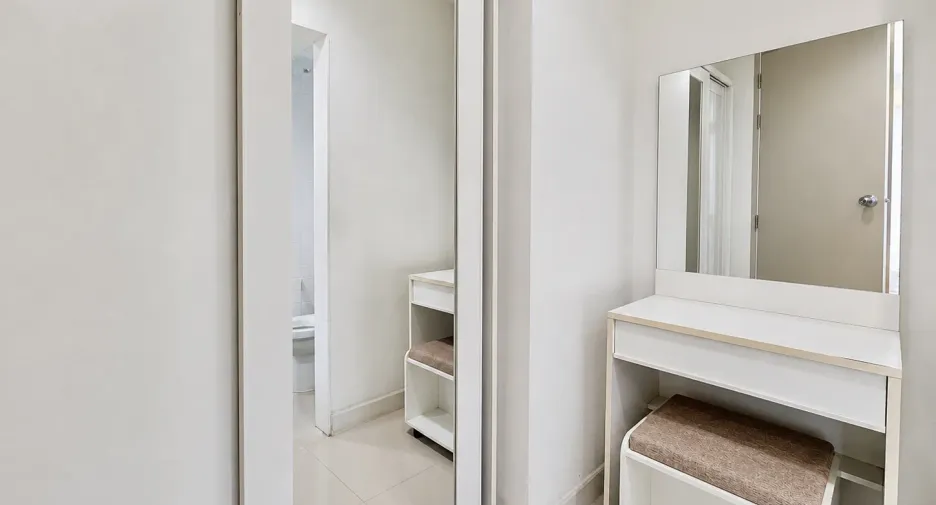 For sale 1 bed condo in Bang Na, Bangkok