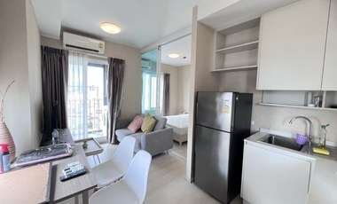 For sale 1 bed condo in Huai Khwang, Bangkok