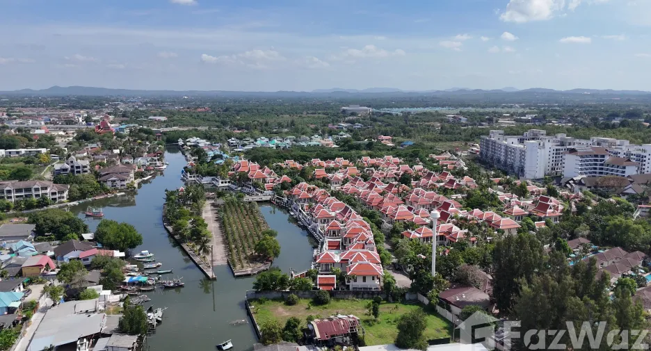 Haus zum Kauf mit 8 Zimmer in Na Jomtien, Pattaya