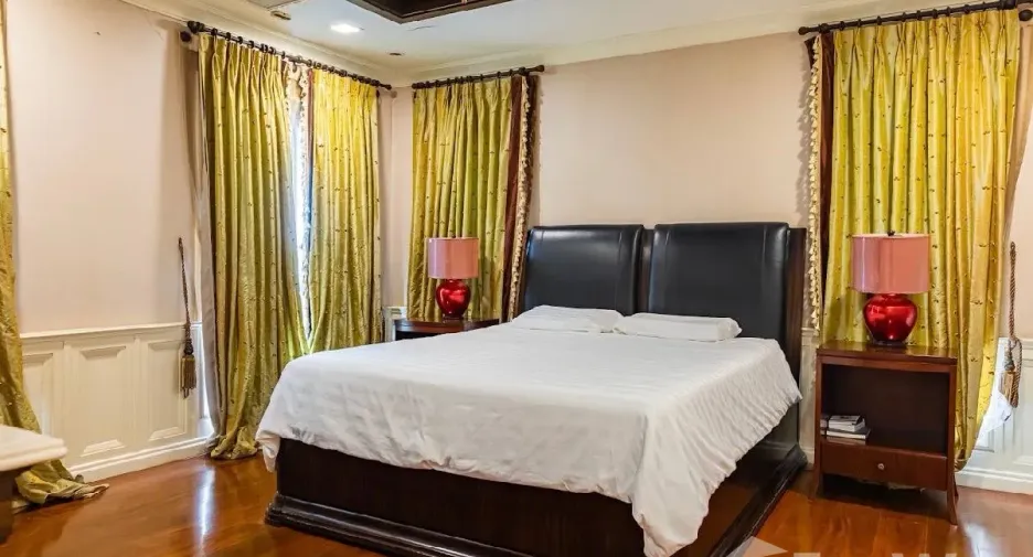 For rent 4 bedrooms villa in Jomtien, Pattaya