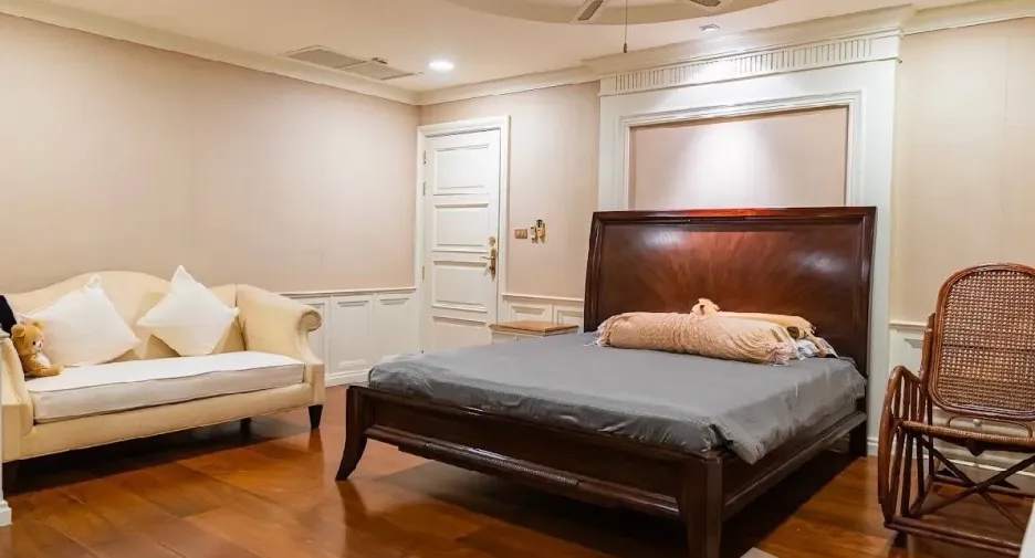 For rent 4 bedrooms villa in Jomtien, Pattaya