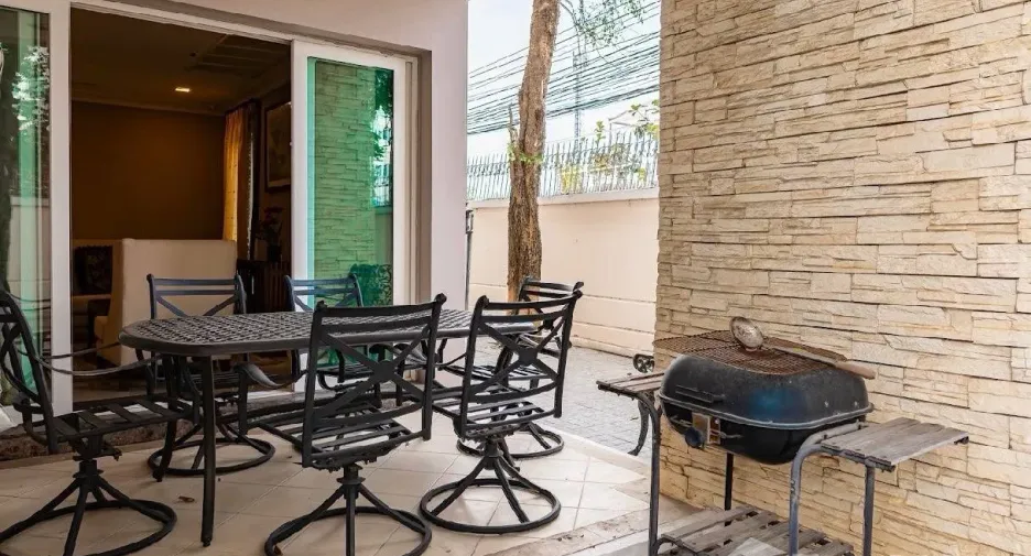 For rent 4 bedrooms villa in Jomtien, Pattaya
