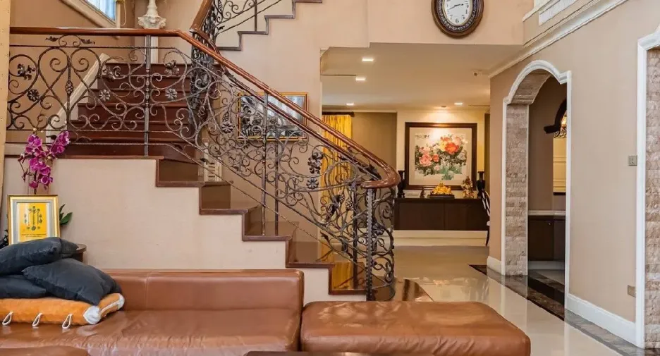 For rent 4 bedrooms villa in Jomtien, Pattaya