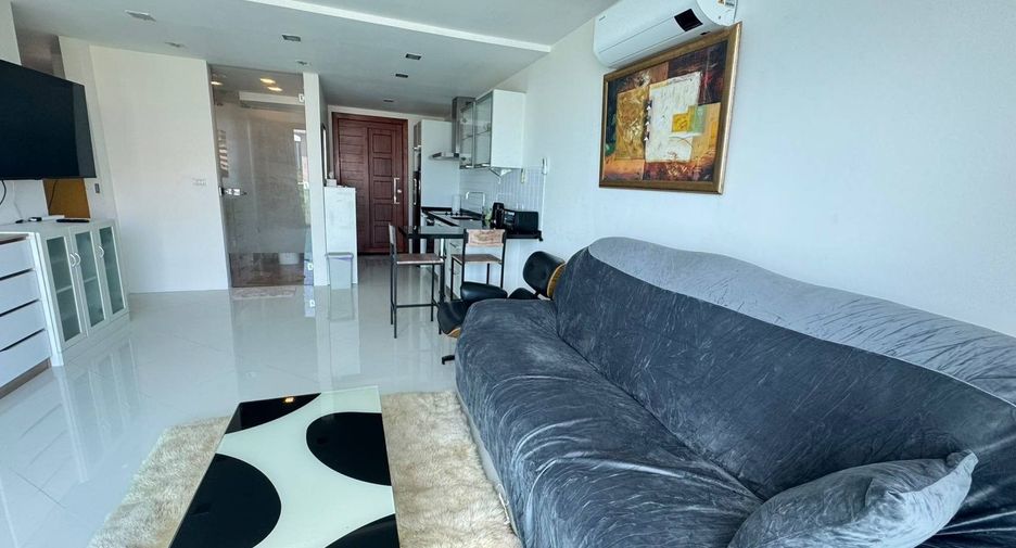For rent 2 bedrooms condo in Bang Lamung, Chonburi
