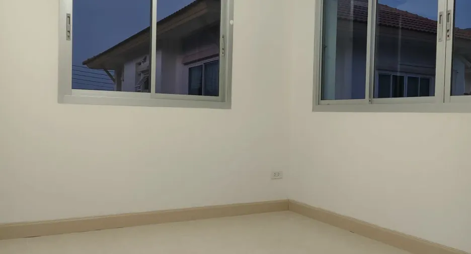 For sale 3 bedrooms townhouse in Hua Hin, Prachuap Khiri Khan