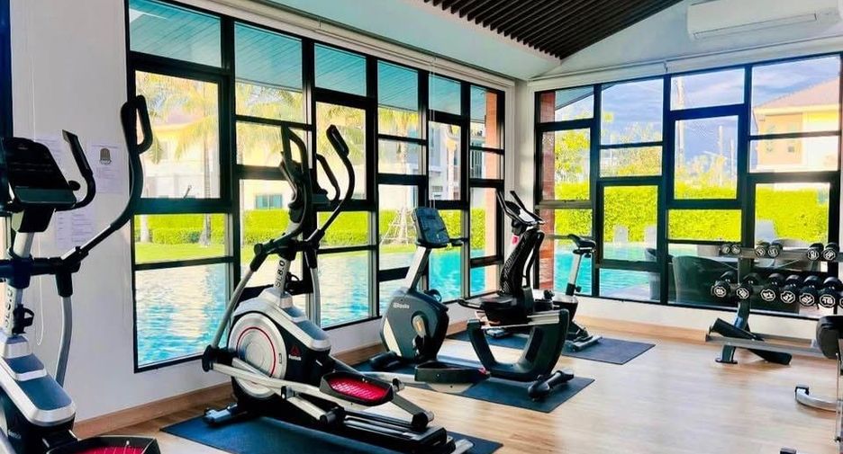 Haus zur Miete und zum Kauf mit 3 Zimmer in Mueang Phuket, Phuket