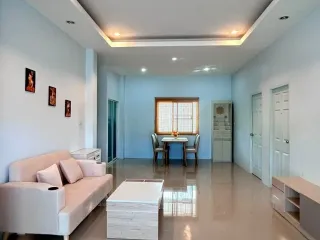For rent 4 bedrooms house in Saraphi, Chiang Mai