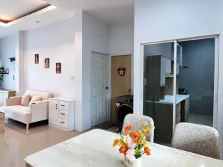 For rent 4 bedrooms house in Saraphi, Chiang Mai