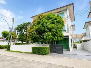 For sale 4 bedrooms house in Sai Mai, Bangkok