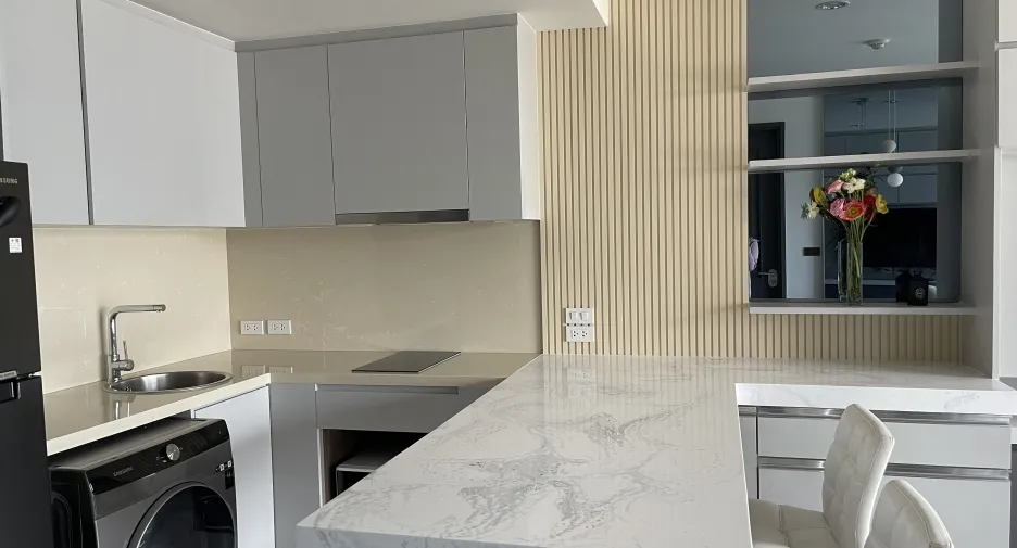 For rent 1 bed condo in Pathum Wan, Bangkok