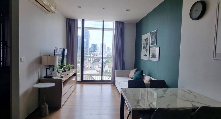 For rent 2 bedrooms condo in Khlong Toei, Bangkok