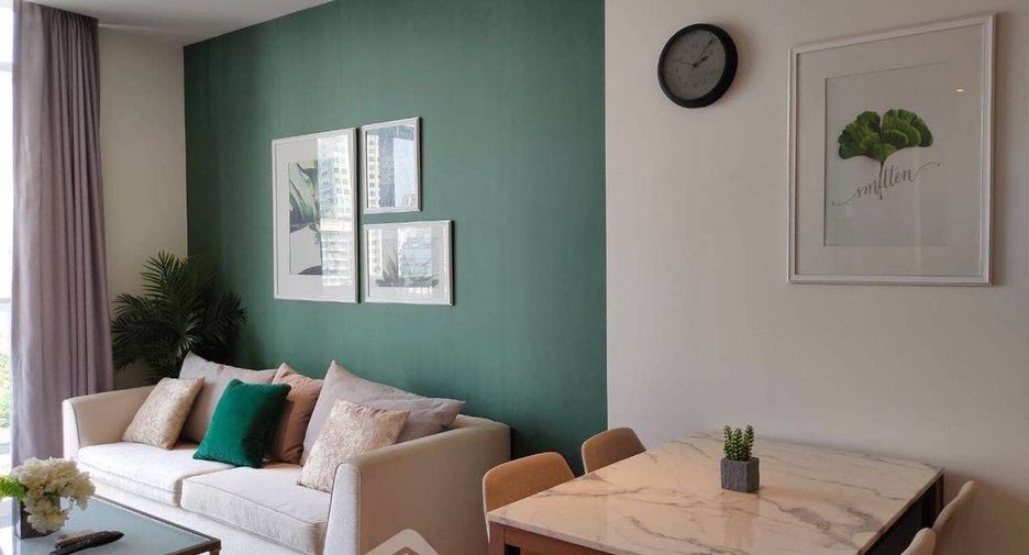 For rent 2 bedrooms condo in Khlong Toei, Bangkok