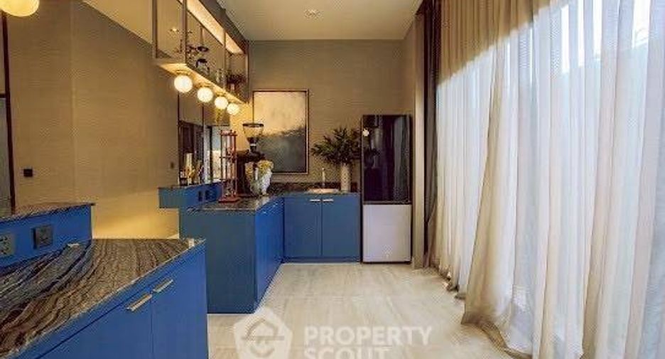 For rent and for sale 4 bedrooms house in Mueang Samut Prakan, Samut Prakan