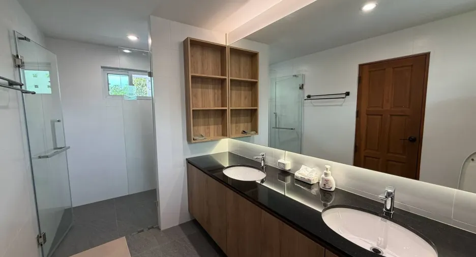 For rent 3 bedrooms house in Suan Luang, Bangkok