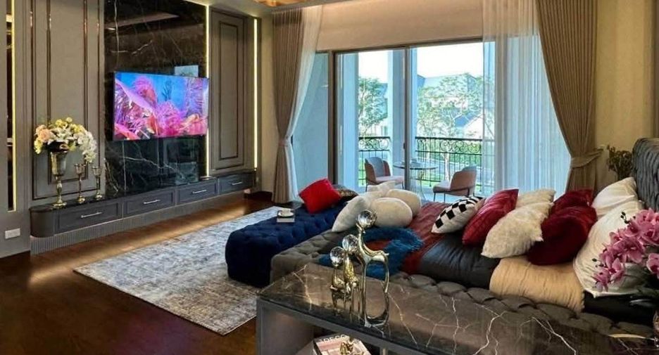 For rent and for sale 4 bedrooms house in Lat Krabang, Bangkok