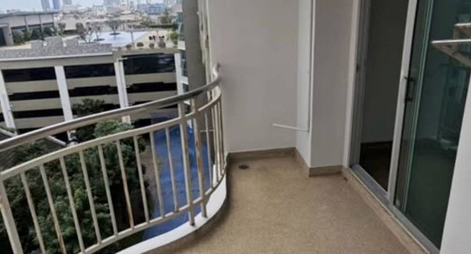 For sale 2 bedrooms condo in Chatuchak, Bangkok