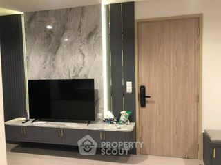 For rent 2 bedrooms condo in Thon Buri, Bangkok