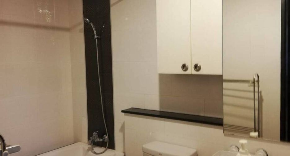 Wohnung zur Miete mit 2 Zimmer in Watthana, Bangkok