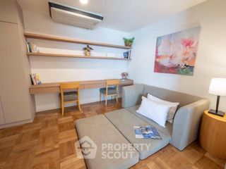 For rent 3 bedrooms condo in Yan Nawa, Bangkok