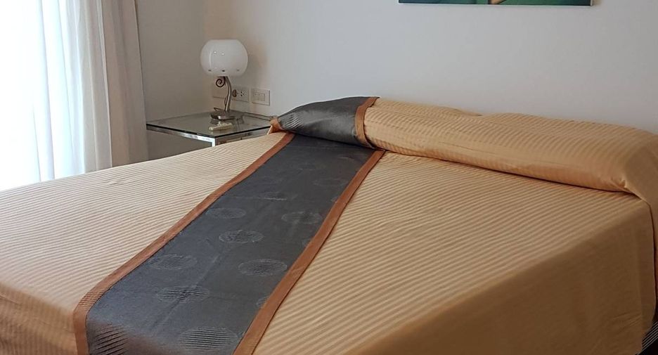 Продажа 3 спальни кондо в Щаттхана, Бангкок