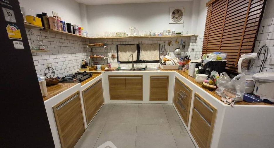 For sale 3 bedrooms house in Bang Lamung, Chonburi