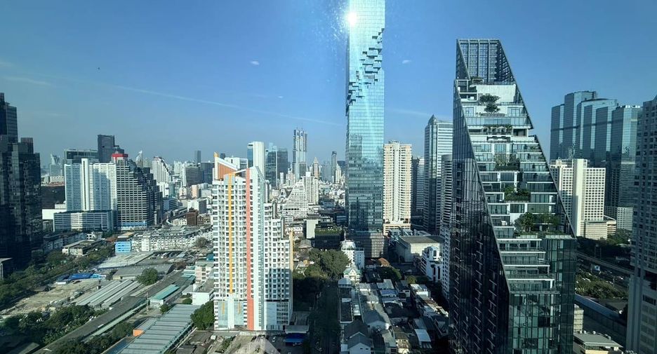For rent and for sale 2 bedrooms condo in Sathon, Bangkok