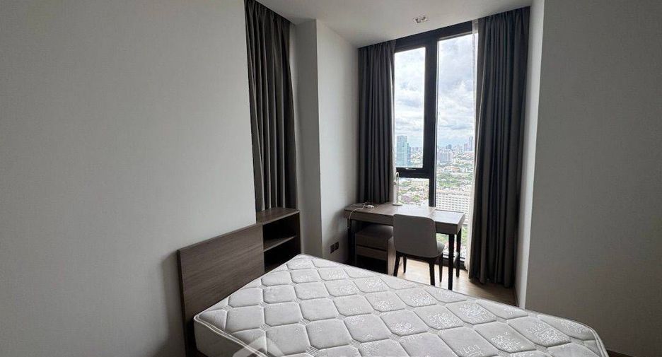 À louer et à vendre 2 chambres condo à Phaya Thai, Bangkok